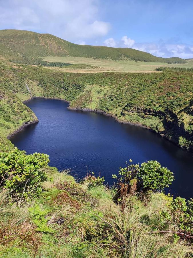 Alojamento Local M&I Lajes das Flores Bagian luar foto